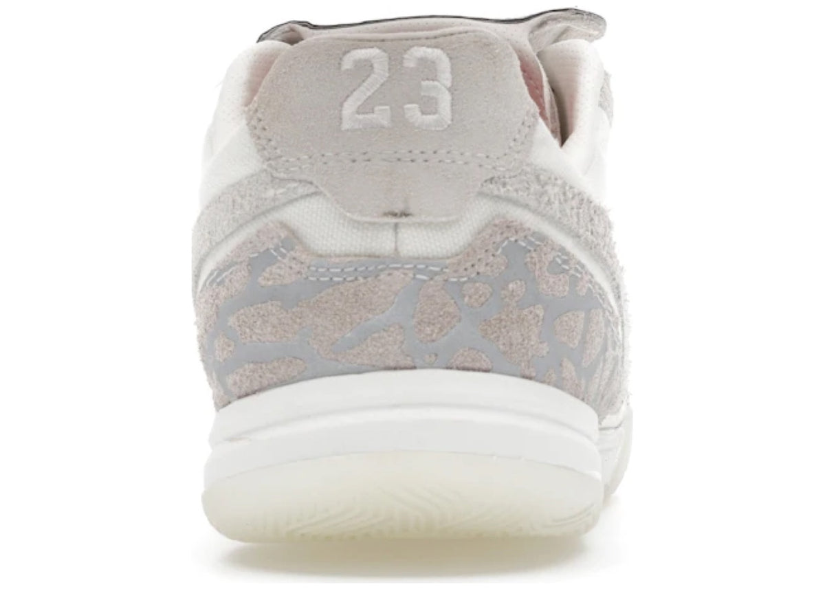 Jordan Tiempo Streetgato SE Phantom Sail