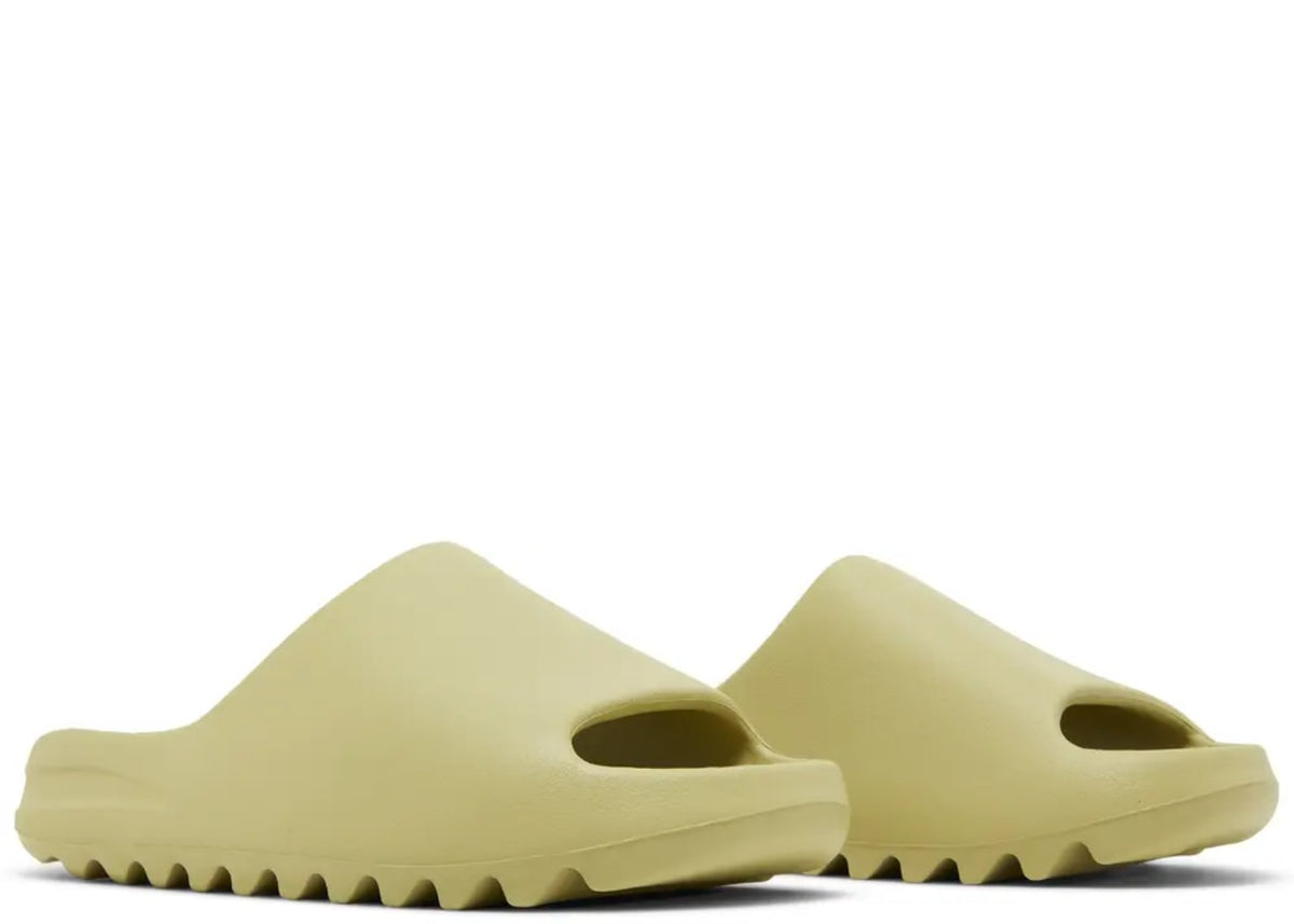 Yeezy Slide Resin (2022/2024)