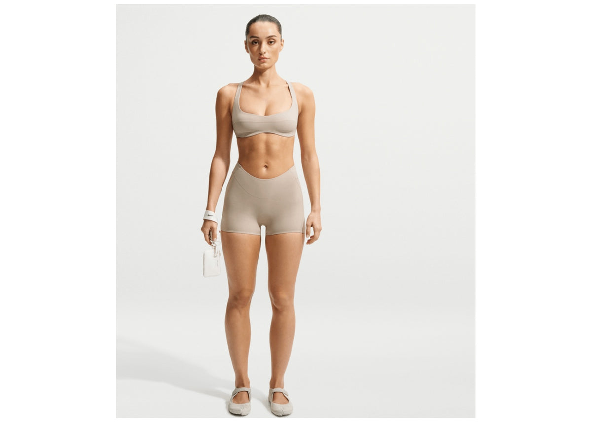 NikeSKIMS Studio Stretch Women's 5cm (approx.) Shorts NSKM Linen/NSKM Linen
