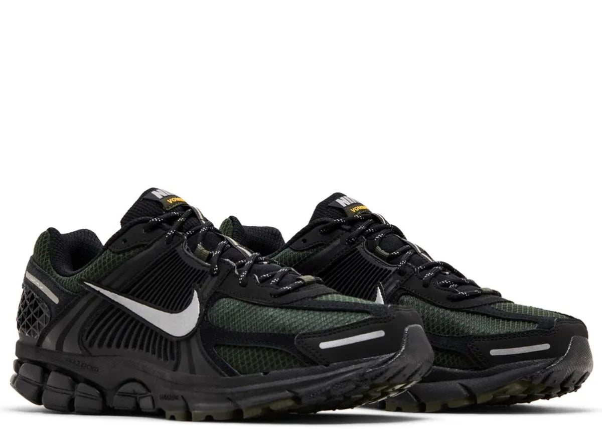Nike Zoom Vomero 5 Black Sequoia