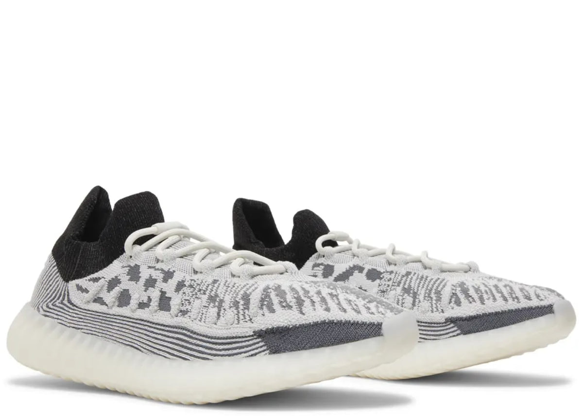 Yeezy Boost 350 V2 CMPCT Panda