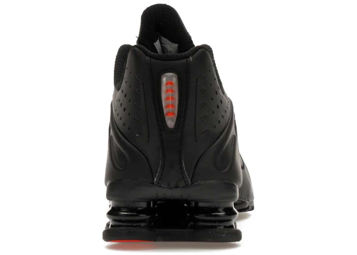 Nike Shox R4 Black (Women's)