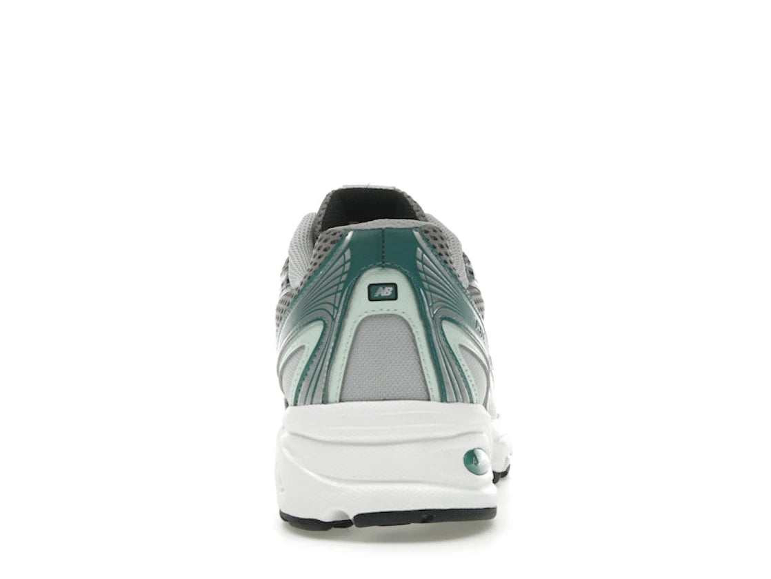 New Balance 740v2 Silver Metallic New Spruce