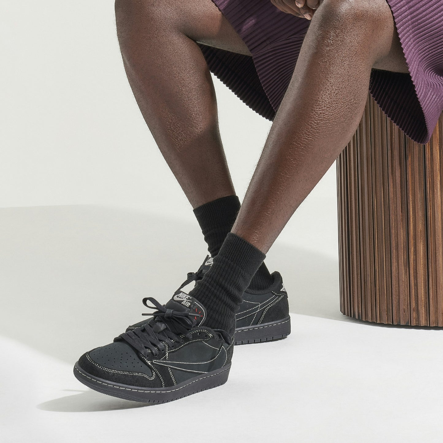 Air Jordan 1 Retro Low OG SP Travis Scott Black Phantom