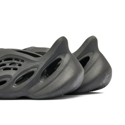 Yeezy Foam Runner Onyx
