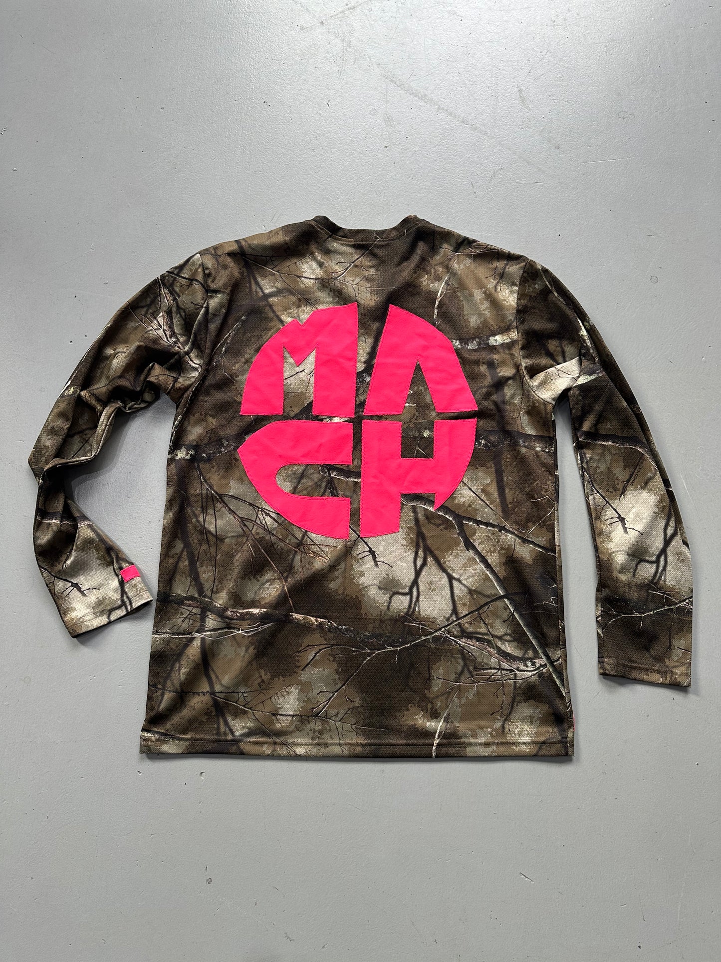 Mach Designs Real Tree Camo Iconic Logo Long Sleeve