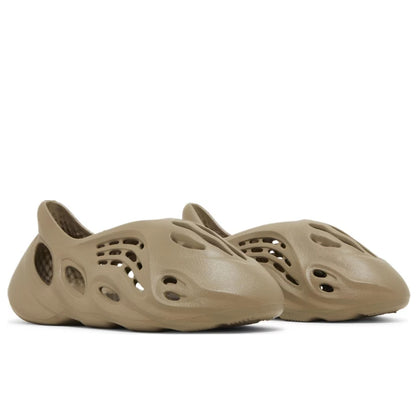 Yeezy Foam Runner Stone Taupe