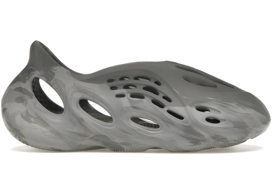 Yeezy Foam Runner MX Granite