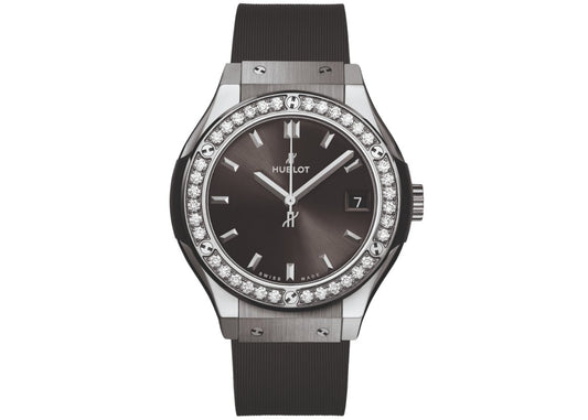 Hublot Classic Fushion Titanium Racing Grey 33mm | 581.NX.7071.RX.1104