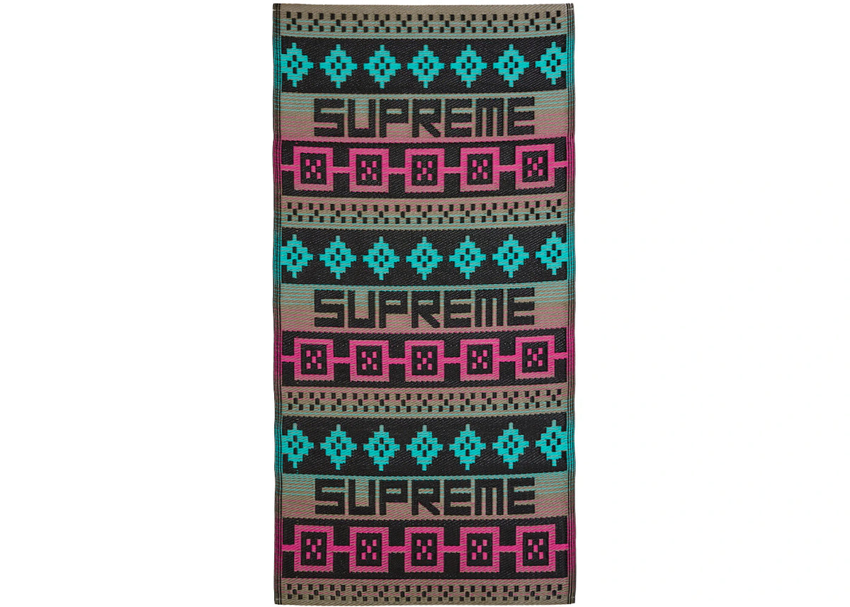 Supreme Sosenap Plastic Mat Multicolor
