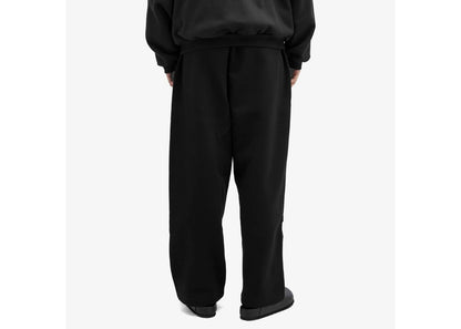 Fear of God Essentials Fleece Relaxed Sweatpant Black