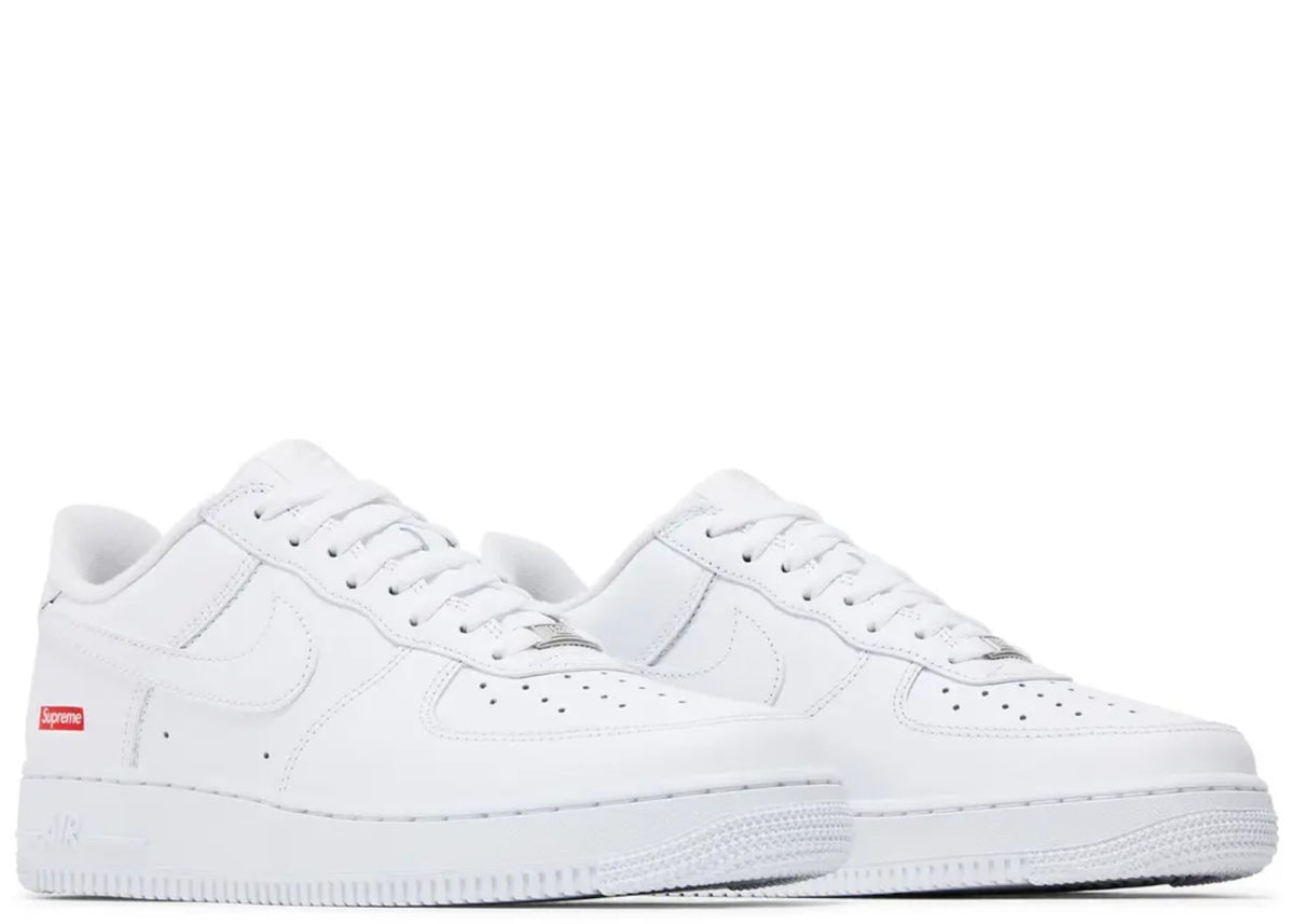 Nike Air Force 1 Low Supreme White