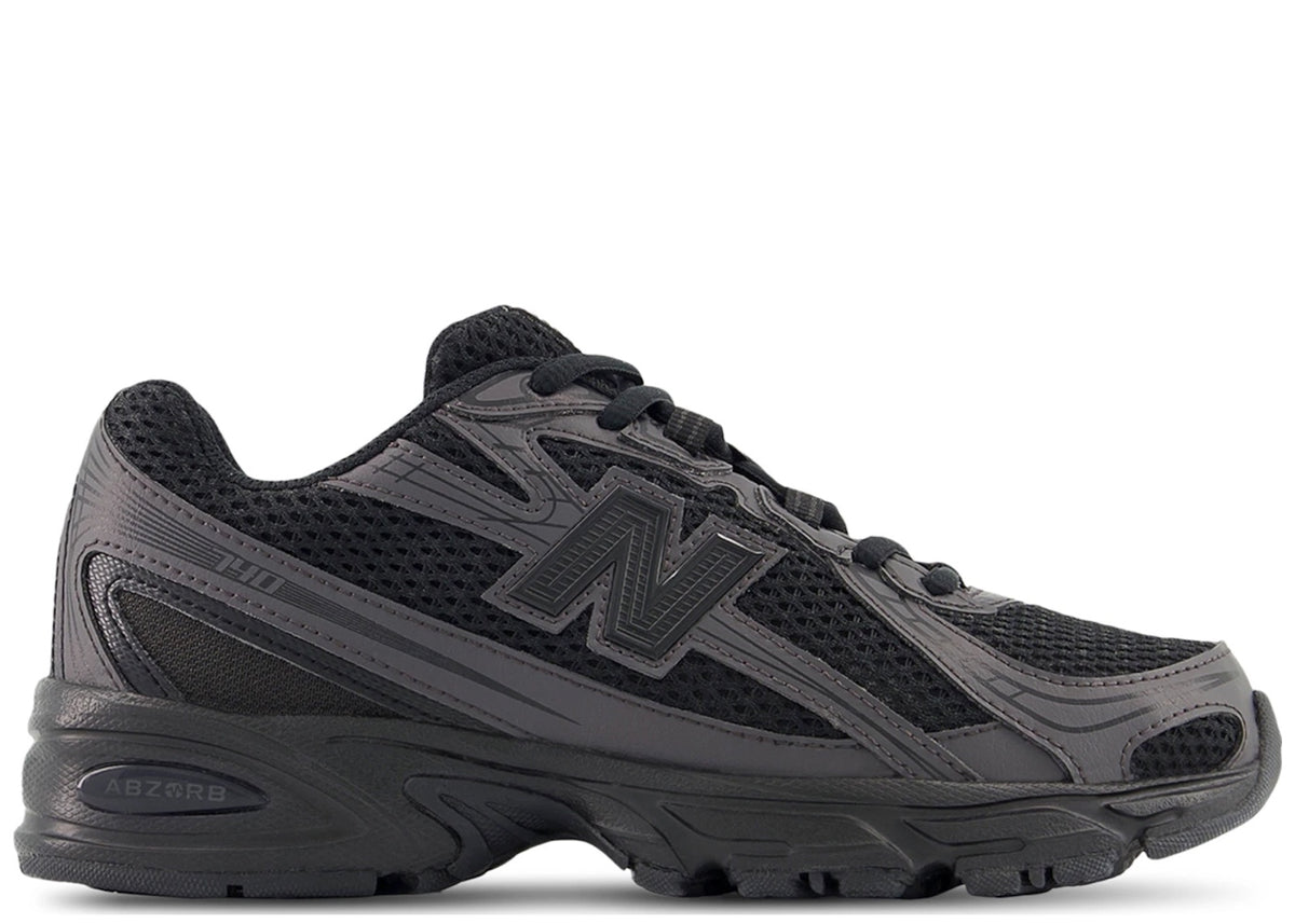New Balance 740 Triple Black (GS)