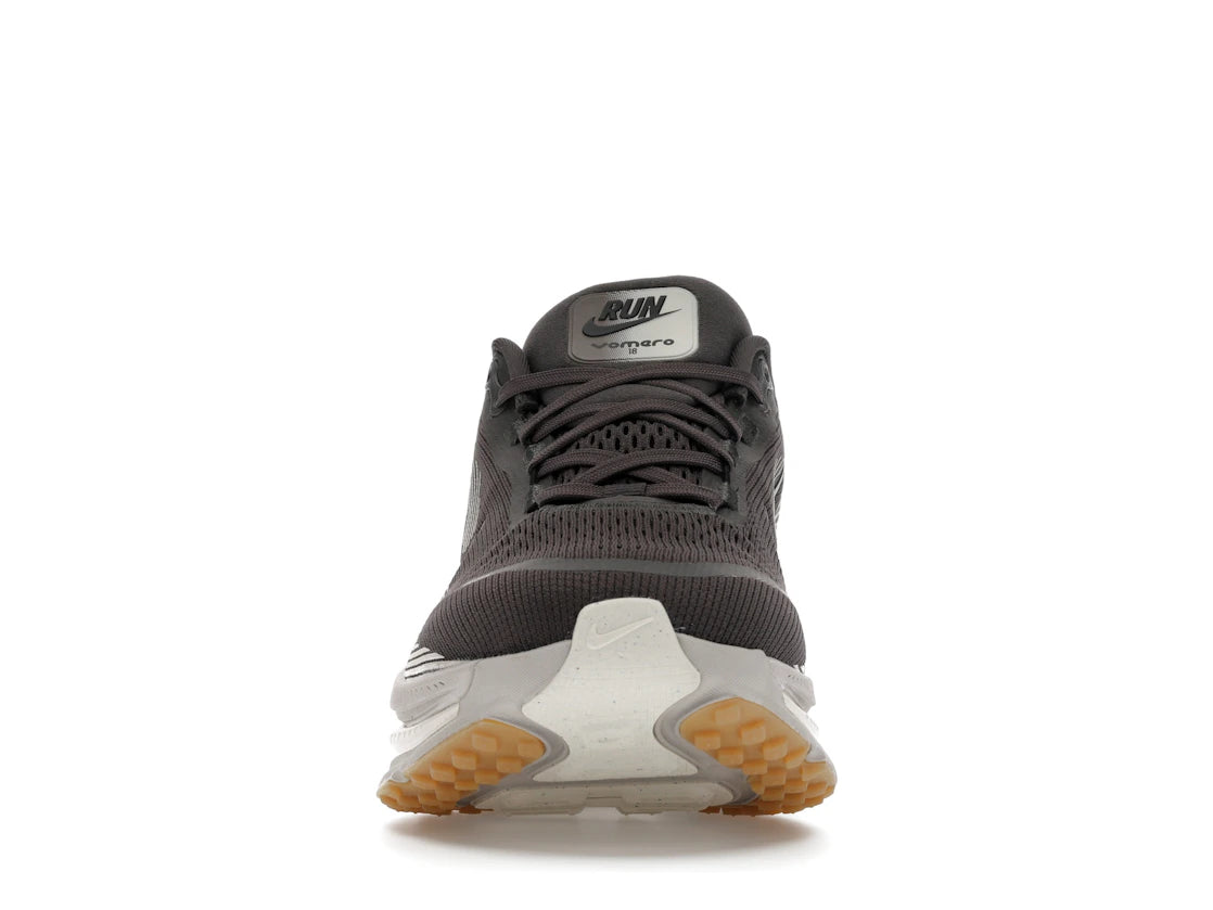 Nike Vomero 18 Medium Ash College Grey
