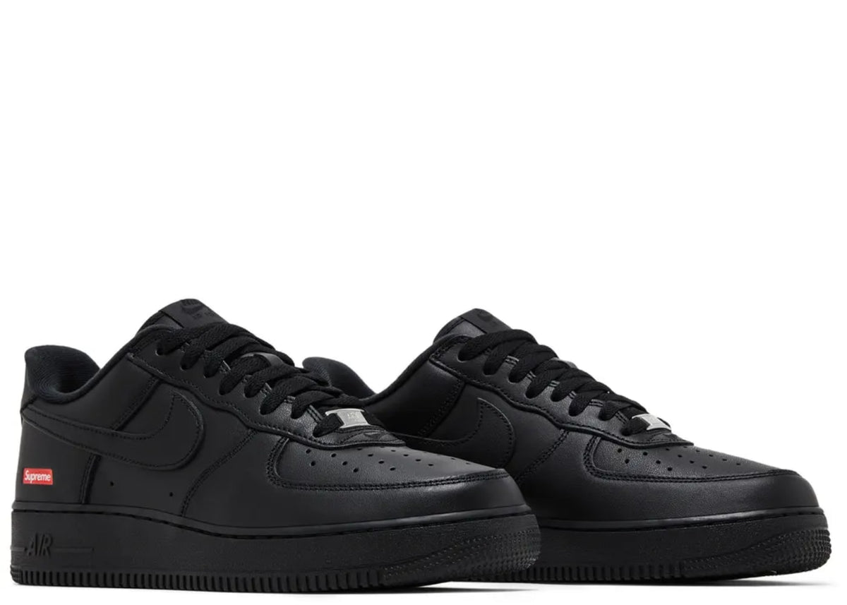 Nike Air Force 1 Low Supreme Black
