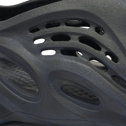 Yeezy Foam Runner Mineral Blue