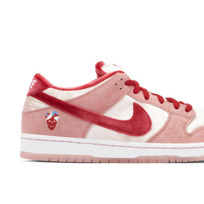 Nike SB Dunk Low StrangeLove Skateboards