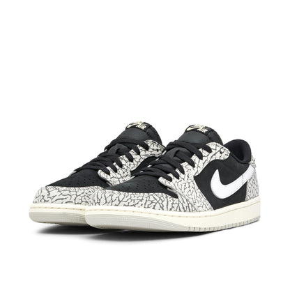 Air Jordan 1 Low OG Black Cement