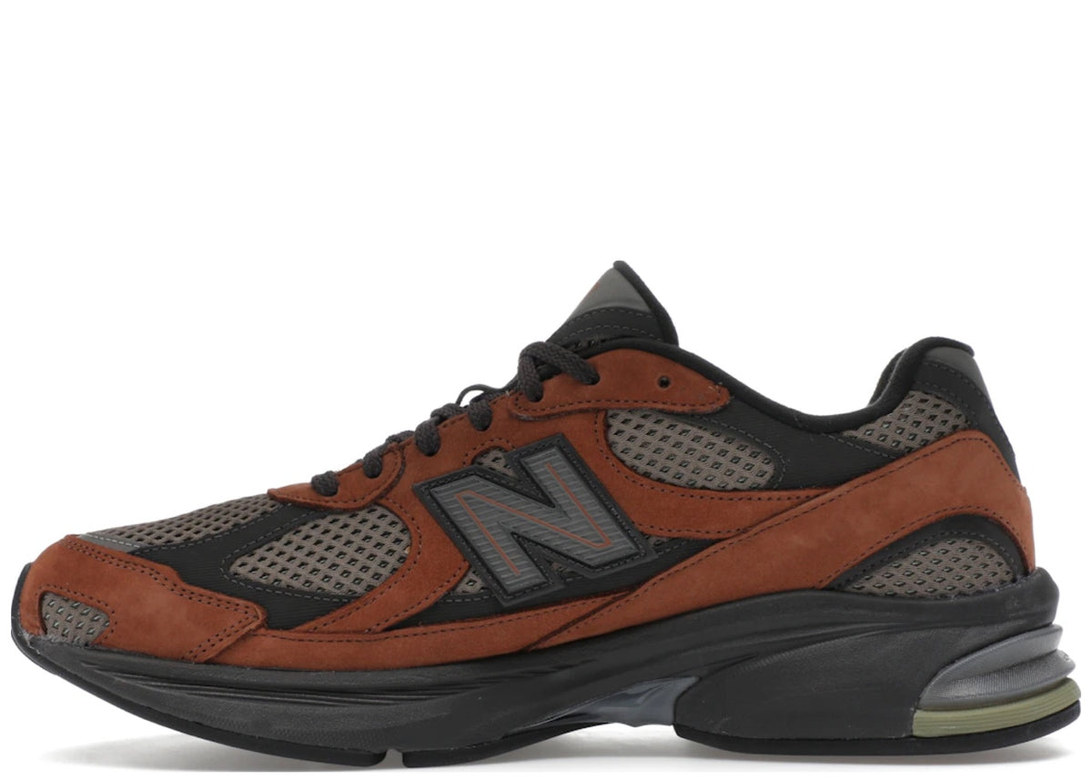 New Balance 2010 Brown