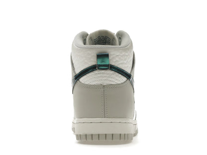 Nike Dunk High FLS (Women's)