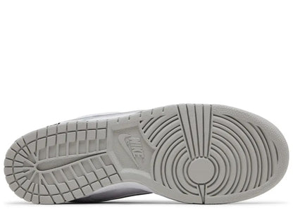 Nike SB Dunk Low Supreme 94 White Metallic Silver