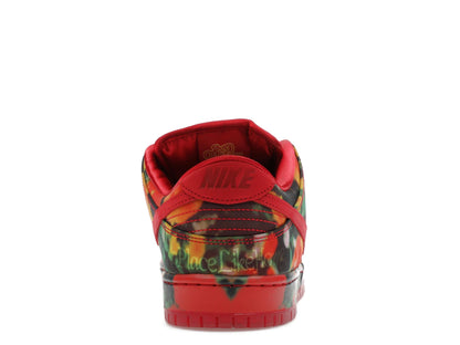 Nike SB Dunk Low The Wizard of Oz Poppy Field Red