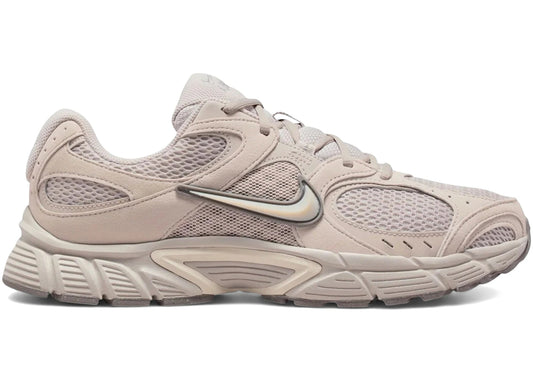Nike V5 RNR Moon Particle Light Orewood Brown