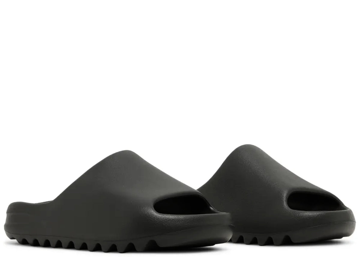 Yeezy Slide Dark Onyx