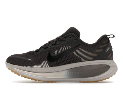 Nike Vomero 18 Medium Ash College Grey