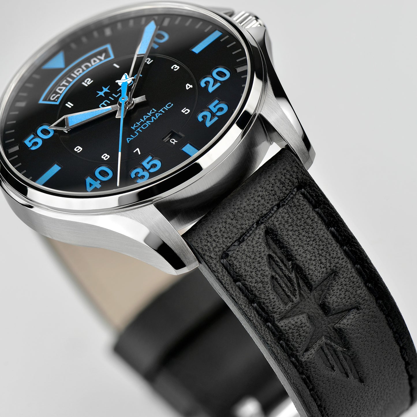 Hamilton - Khaki Aviation Pilot Day-Date - Air Zermatt Auto | H64625731