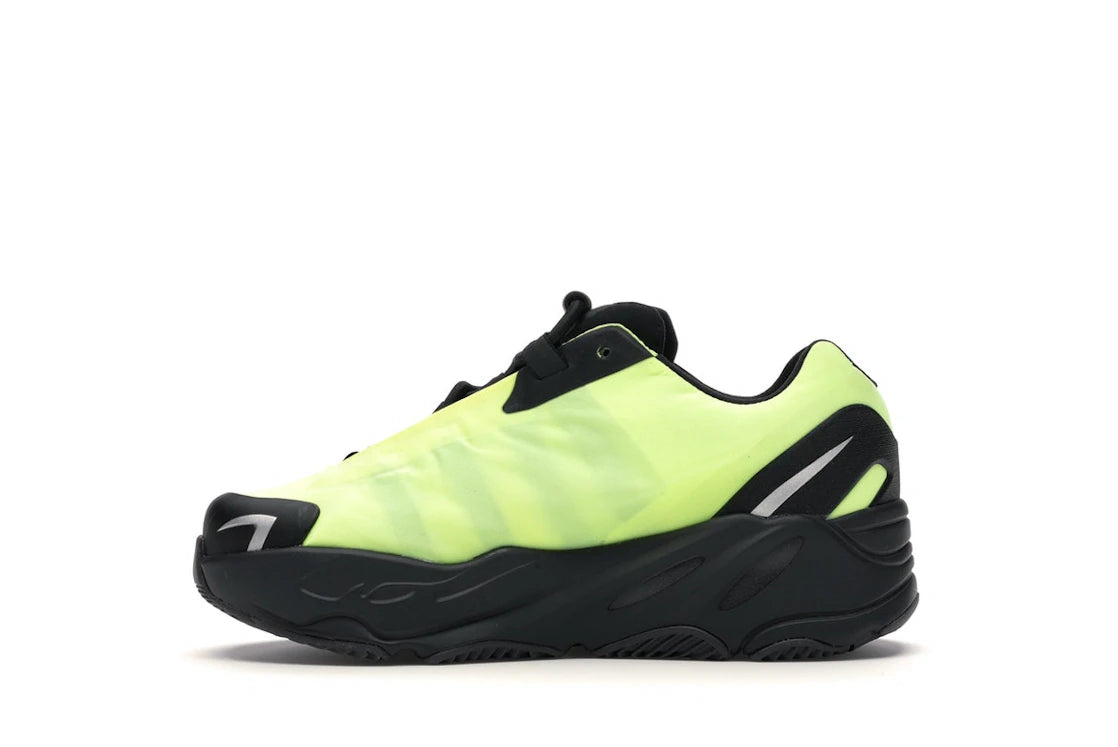 Yeezy Boost 700 MNVN Phosphor (Kids)
