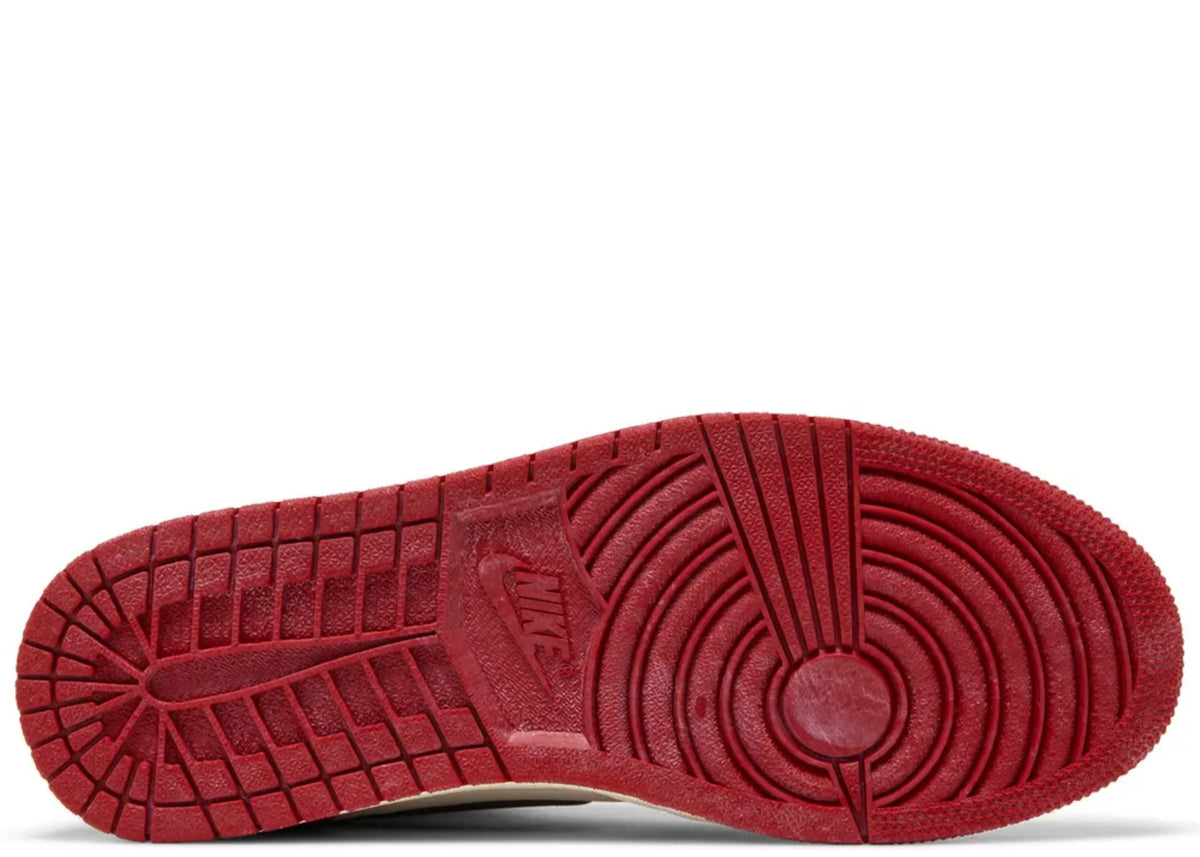 Air Jordan 1 Retro High OG Chicago Lost and Found