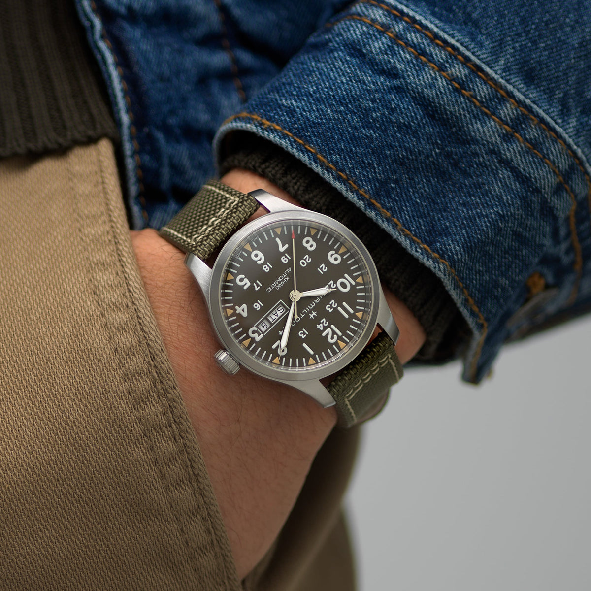 Hamilton Khaki Field DAY DATE | H70535081