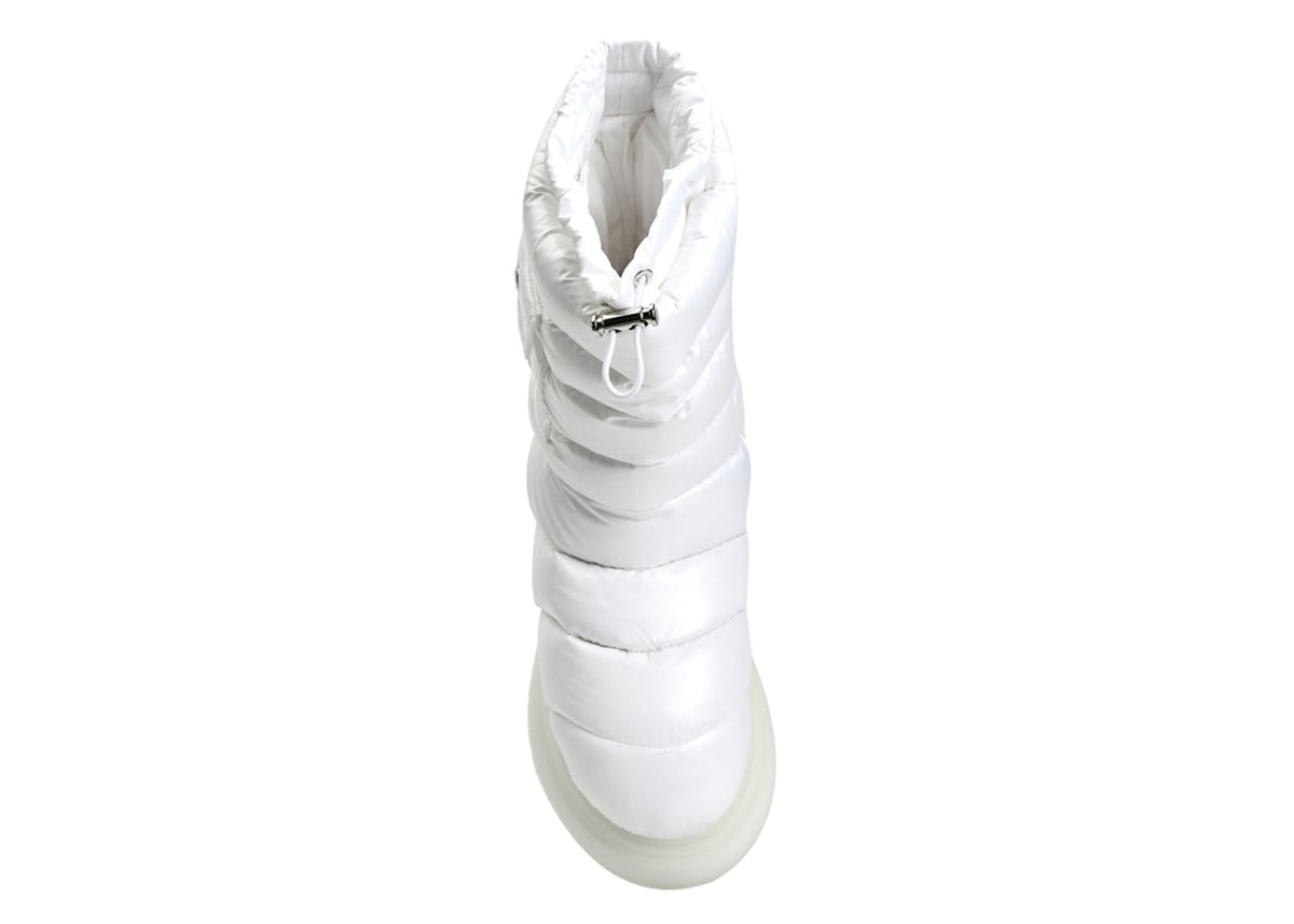 Moncler Gaia Pocket Mid Snow Boots White