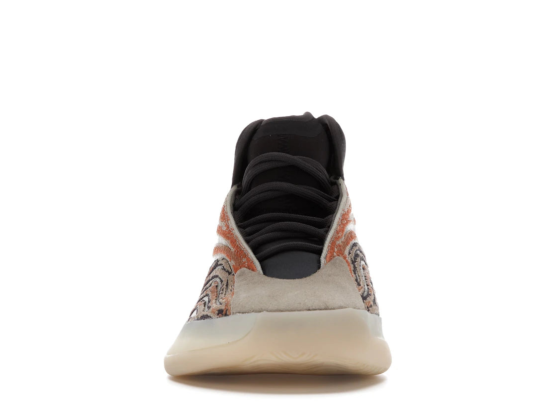 Yeezy QNTM Flash Orange