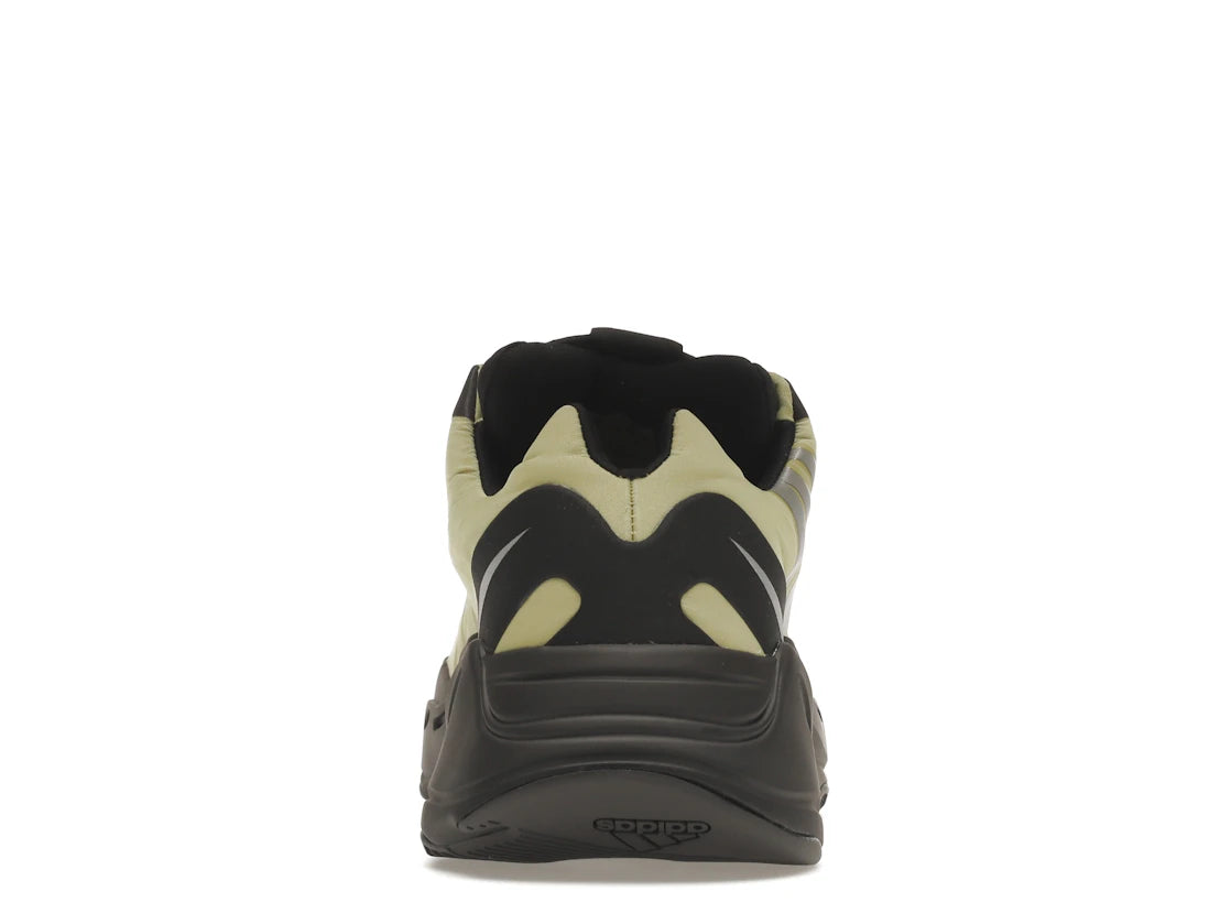 Yeezy Boost 700 MNVN Resin