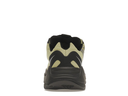 Yeezy Boost 700 MNVN Resin