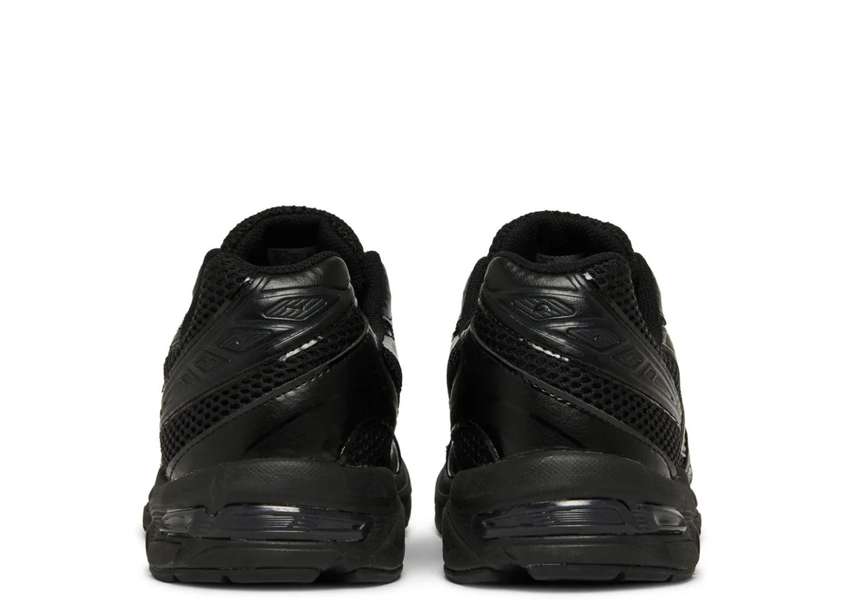 ASICS Gel-1130 Black Graphite Grey