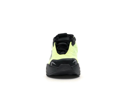 Yeezy Boost 700 MNVN Phosphor (Kids)