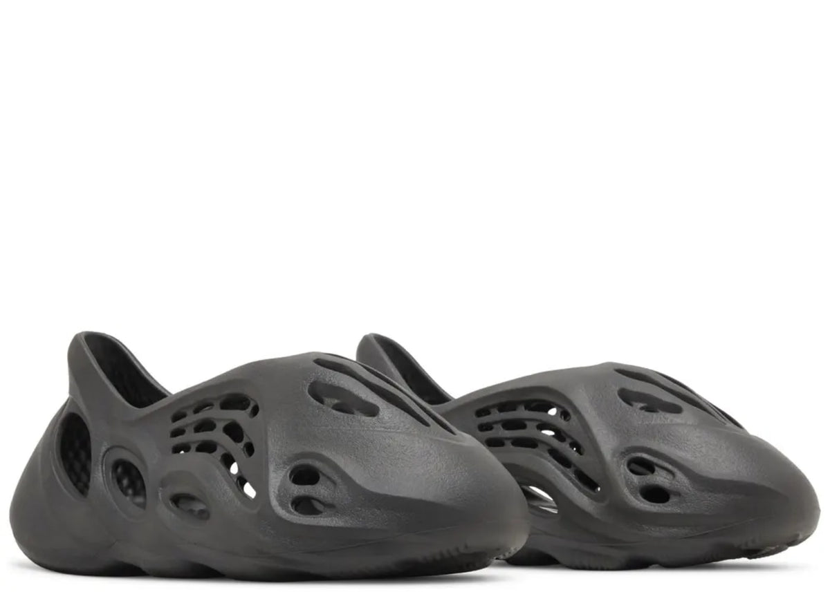 Yeezy Foam Runner Onyx
