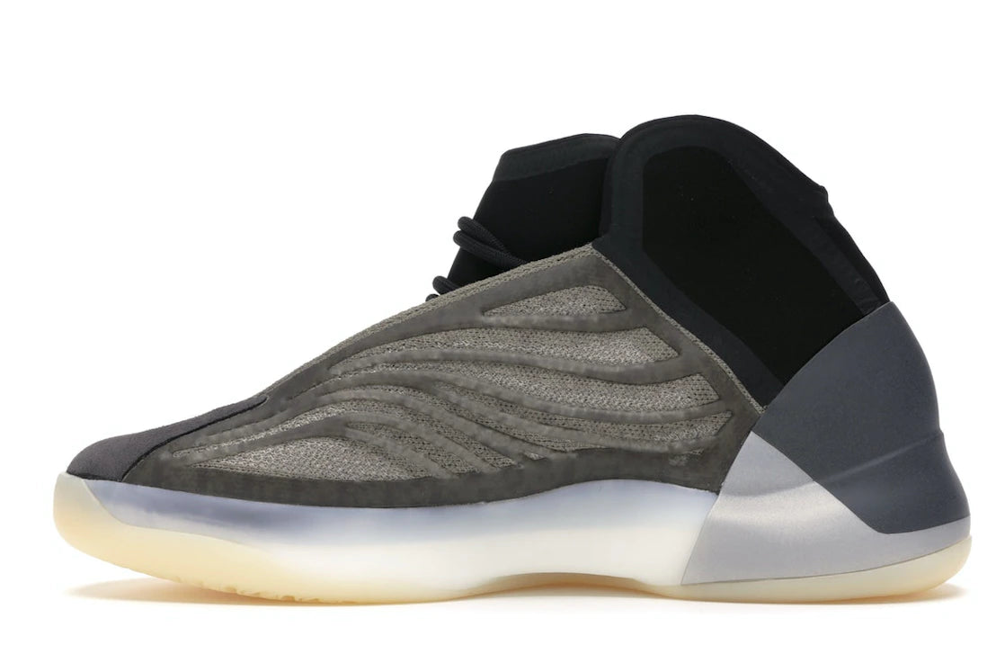 Yeezy QNTM Barium