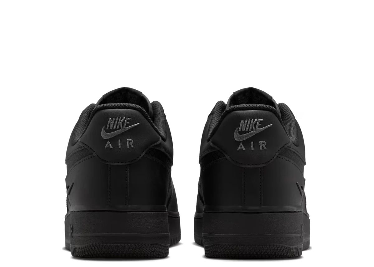 Nike Air Force 1 Low SE Triple Black Ripstop