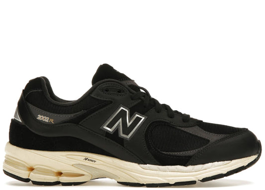 New Balance 2002R Black Vintage