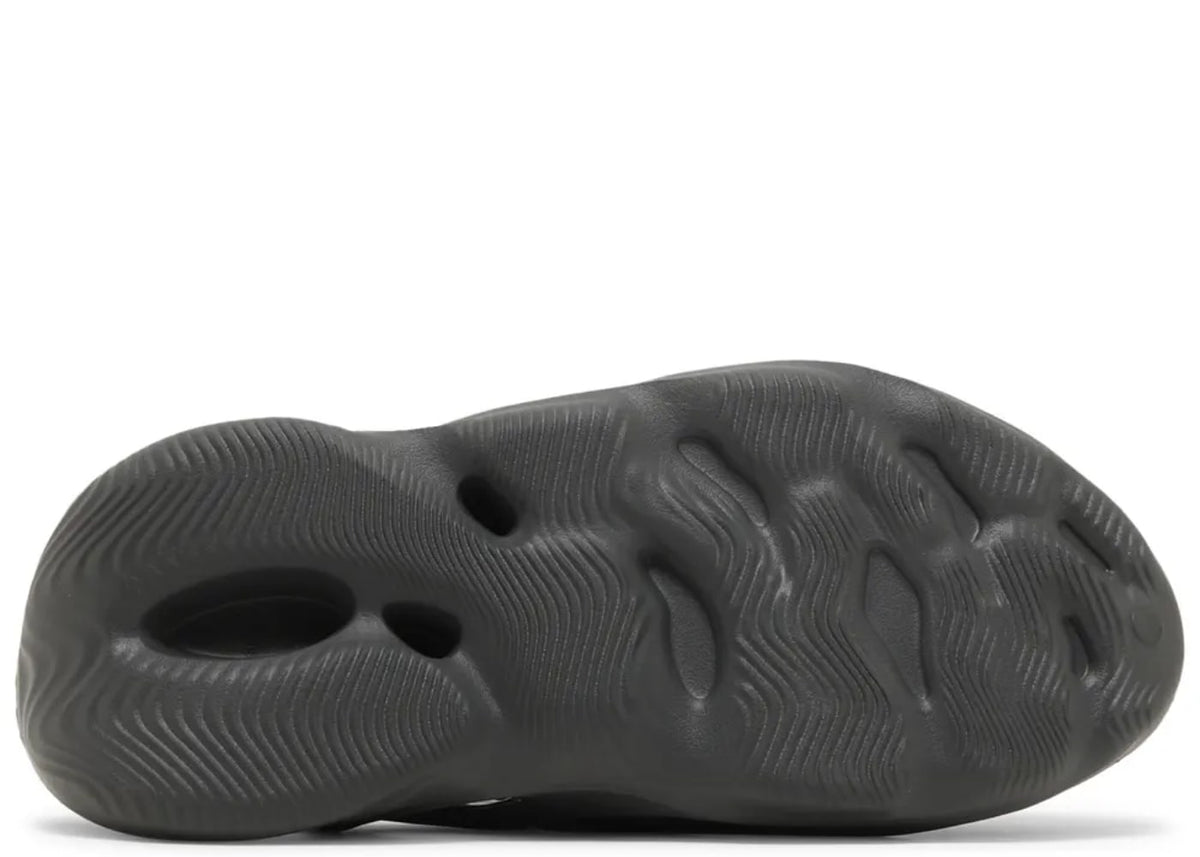 Yeezy Foam Runner Carbon