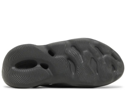 Yeezy Foam Runner Carbon