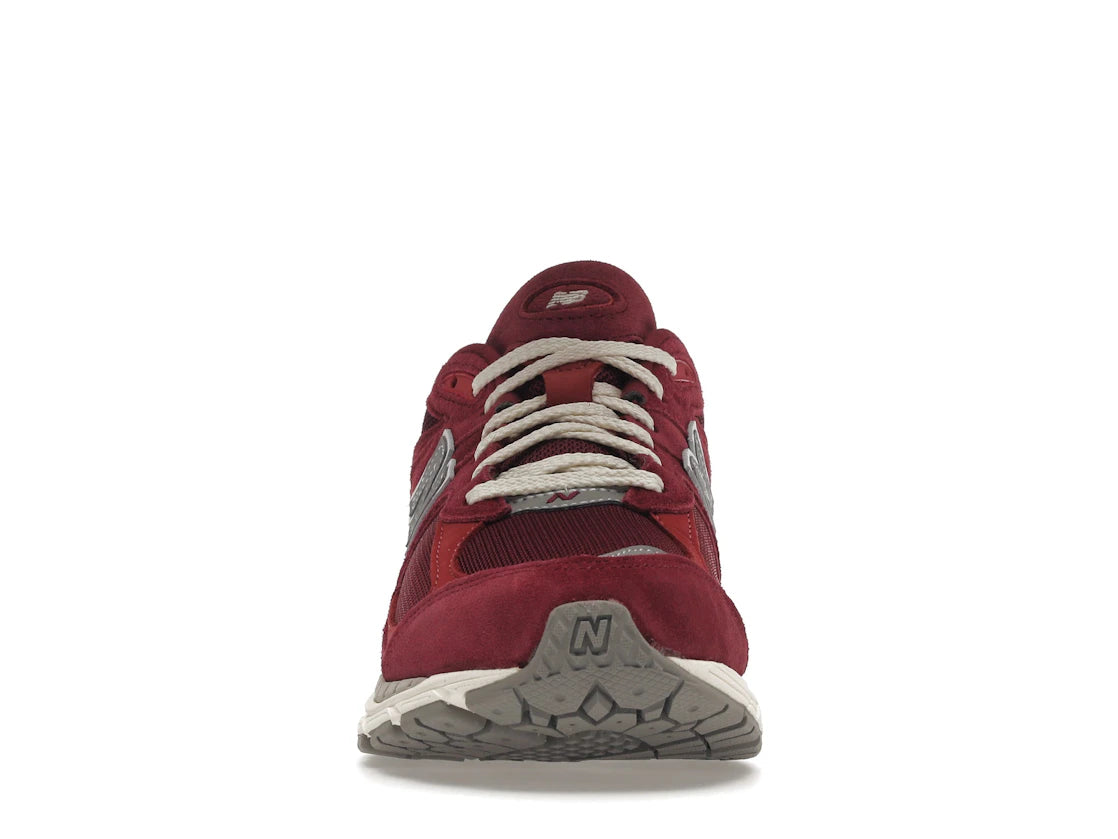 New Balance 2002R Bordeaux