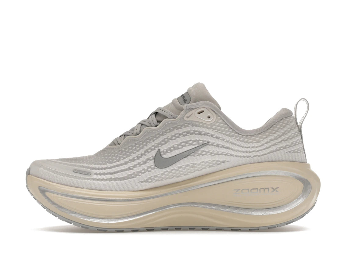 Nike Vomero Plus Running is Mental