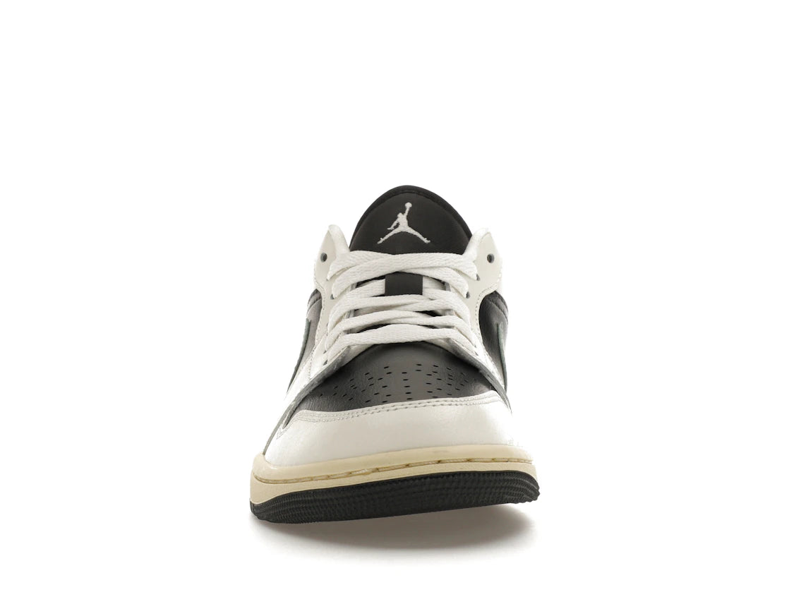 Jordan 1 Low Jade Smoke (Women's)