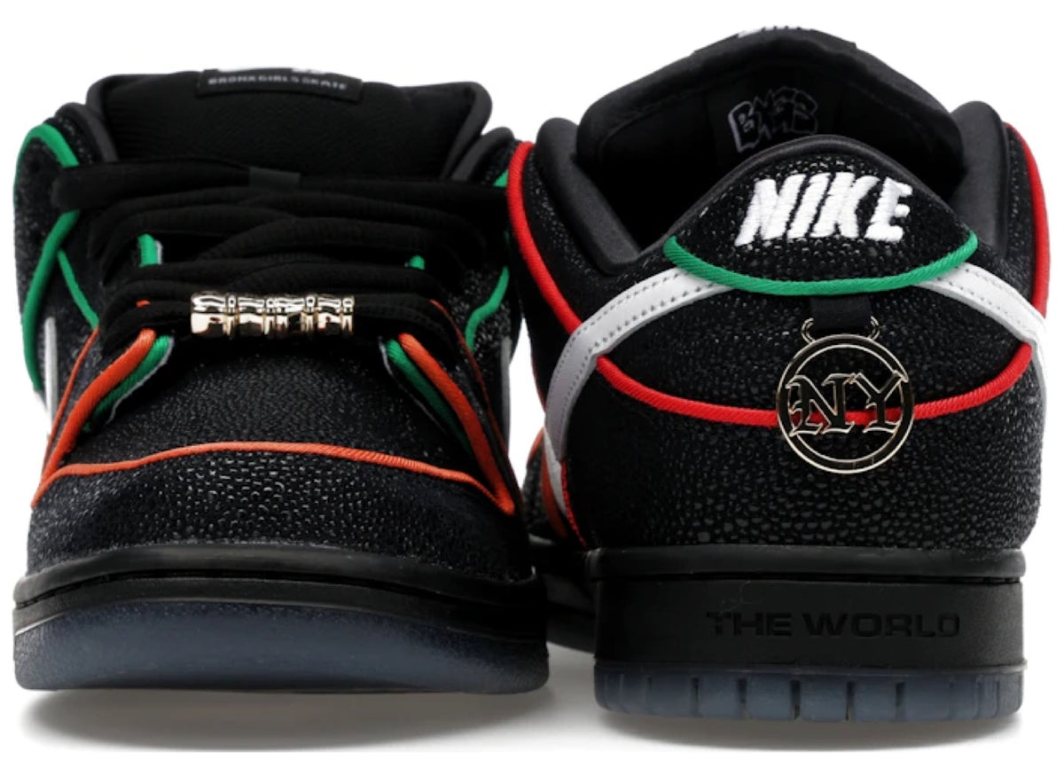 Nike SB Dunk Low Bronx Girls Skate