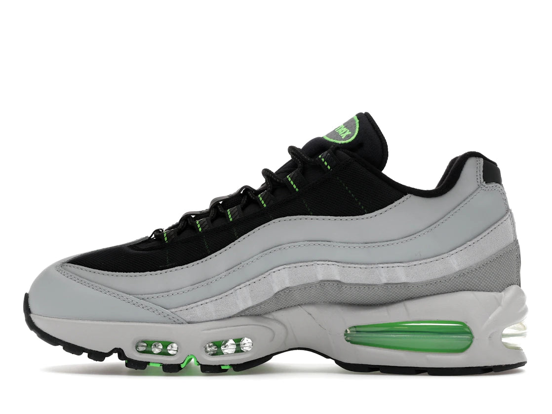 Nike Air Max 95 Racing Pack Light Smoke Green Strike